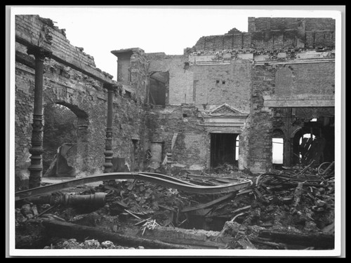 Unbekanntes foto luftangriff - unbekanntes,